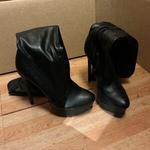 Fashion Nova Black Heeled Boots